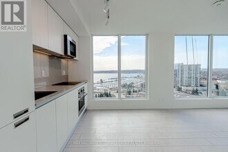 39 Mary St in Barrie, ON - Building Photo - Building Photo