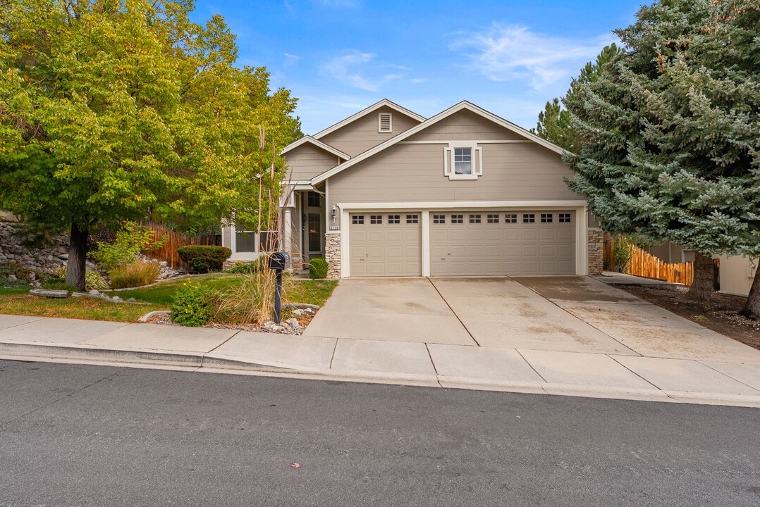 2720 Avenida De Landa in Reno, NV - Building Photo