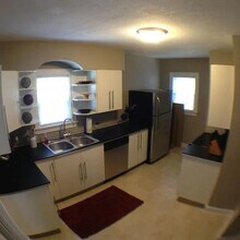 1212 Fargo Ave in Dixon, IL - Building Photo - Building Photo