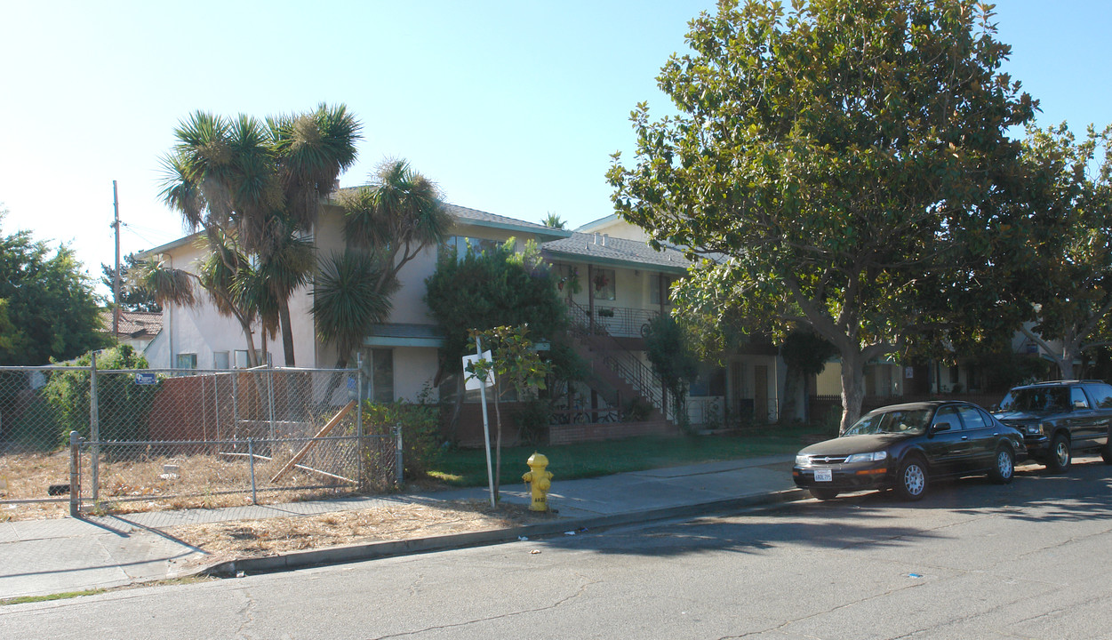 2488 Almaden Rd in San Jose, CA - Foto de edificio