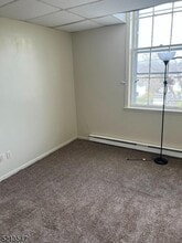 52 Center St in Bloomsbury, NJ - Building Photo - Building Photo