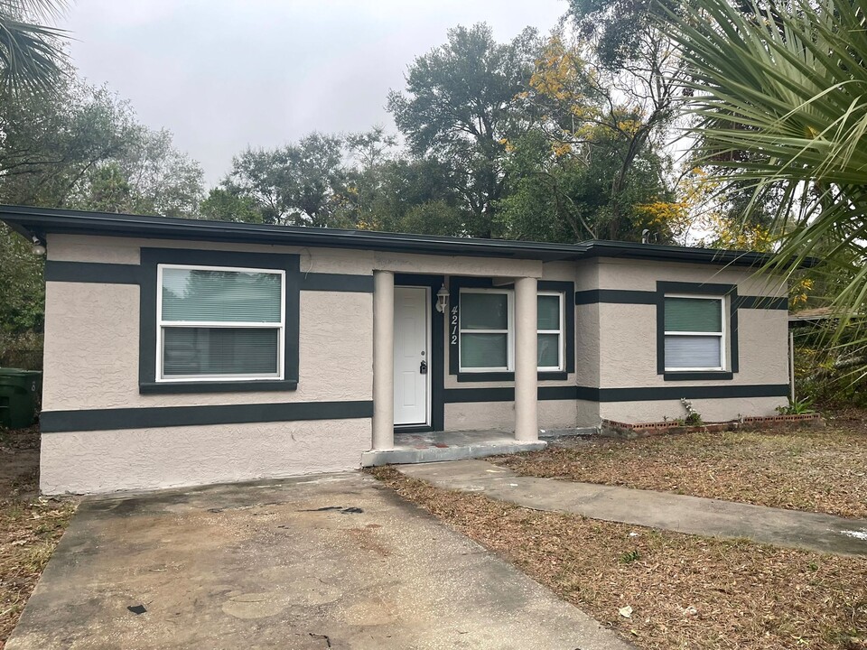 4212 E Cayuga St in Tampa, FL - Building Photo