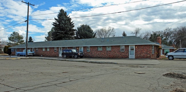 2117 S Kimball Ave in Caldwell, ID - Building Photo - Building Photo