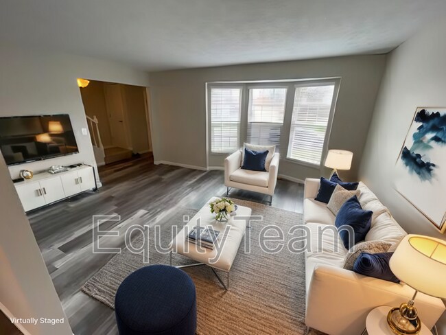 2225 Rosina Dr in Miamisburg, OH - Building Photo - Building Photo