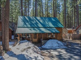 3628 Forest Ave in South Lake Tahoe, CA - Building Photo