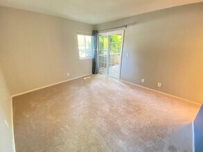 455 Canyon Oaks Dr in Oakland, CA - Building Photo - Building Photo