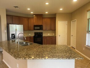 330 Grand Jct Trail in Georgetown, TX - Building Photo - Building Photo