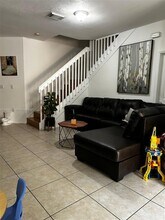 10775 NW 83rd Terrace in Doral, FL - Building Photo - Building Photo