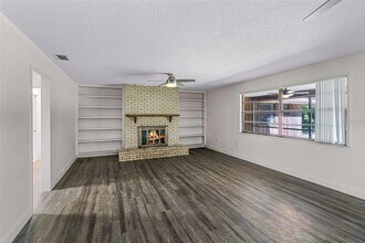 8105 Gilliam Rd in Apopka, FL - Building Photo - Building Photo