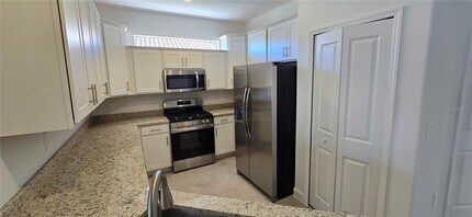 15822 Sunny Day Dr in Bradenton, FL - Building Photo - Building Photo