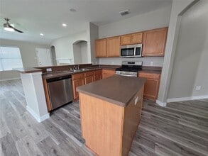 5813 World Champion Ct in Fort Worth, TX - Building Photo - Building Photo