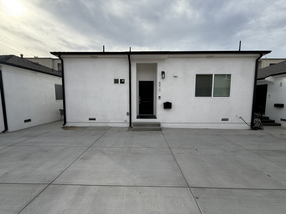 415 S Verdugo Rd in Glendale, CA - Building Photo