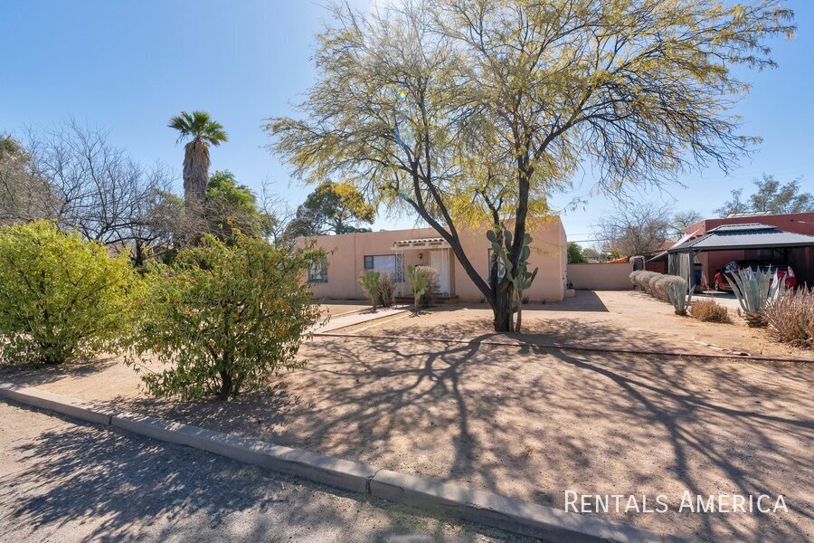 3210 E Linden St in Tucson, AZ - Building Photo