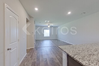 821 NW 4th St in Newcastle, OK - Building Photo - Building Photo