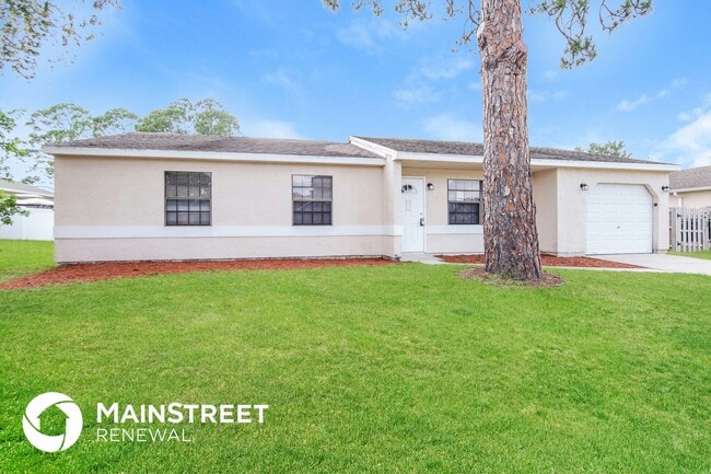 1460 Cass Ave NW in Palm Bay, FL - Building Photo - Building Photo