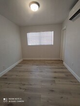 125 SW 5th Ct in Dania Beach, FL - Foto de edificio - Building Photo