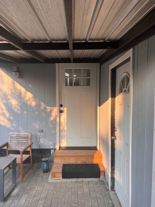 4035 37th Ave S in Seattle, WA - Building Photo