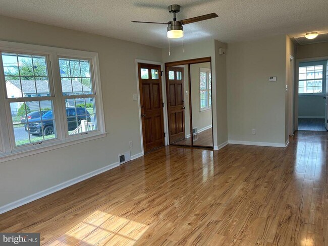 114 Phillips Ave in Magnolia, NJ - Building Photo - Building Photo