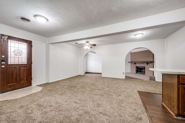 3110 Heather Ln in Denton, TX - Building Photo - Building Photo