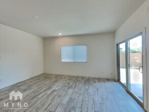 961 E Wiley Way in Casa Grande, AZ - Building Photo - Building Photo
