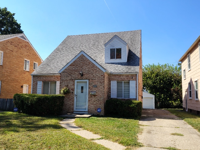 property at 2667 Gunckel Blvd
