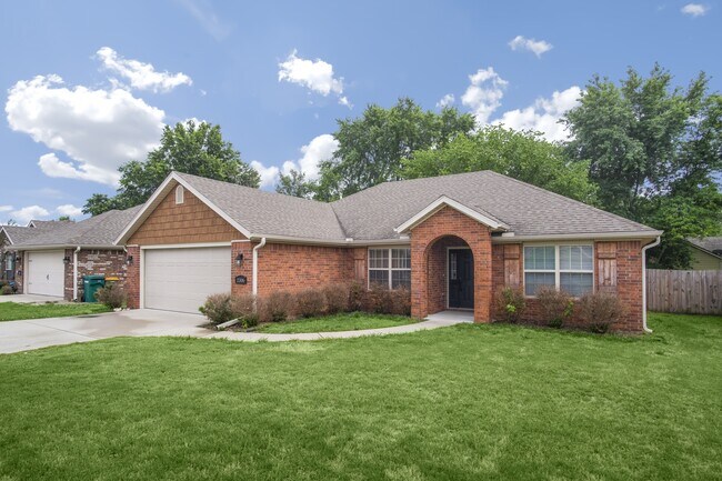 property at 2306 W Margaret St