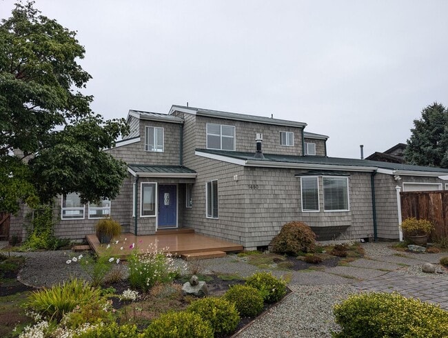 property at 14864 Channel Dr