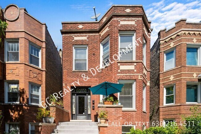 property at 2130 W Iowa St