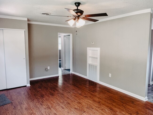 4921 Saratoga Rd in Millington, TN - Building Photo - Building Photo