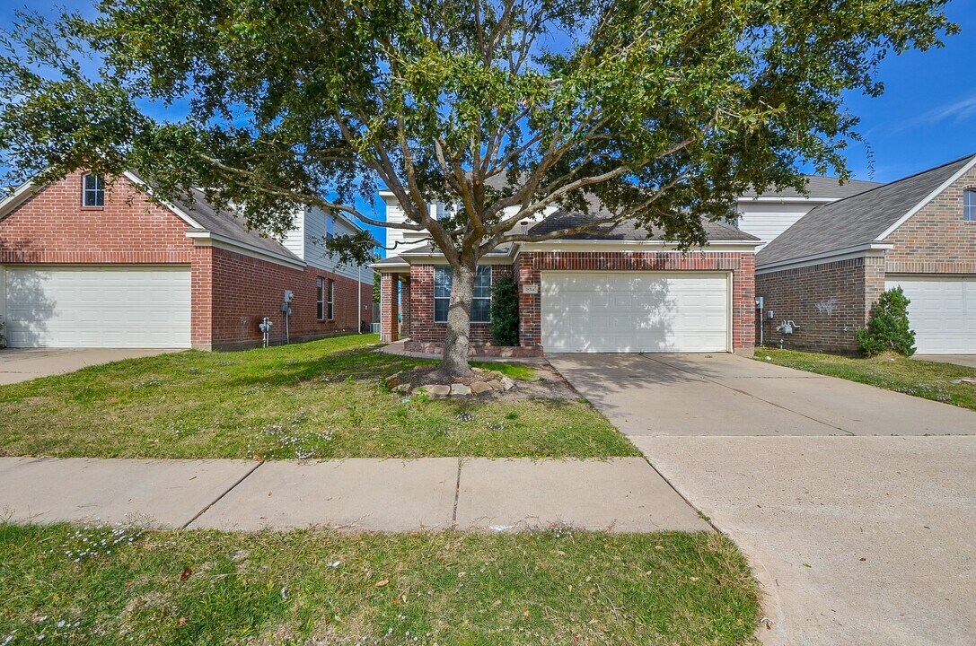 18514 Alemarble Oak St in Cypress, TX - Building Photo