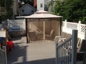 411 2nd St in Jersey City, NJ - Building Photo - Building Photo