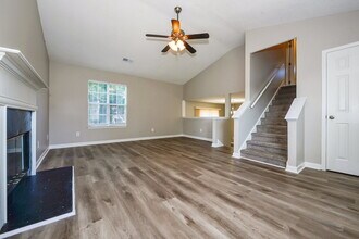 709 Village Overlook in Mcdonough, GA - Building Photo - Building Photo