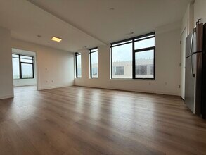 101 Brighton Ave, Unit 1 in Boston, MA - Building Photo - Building Photo
