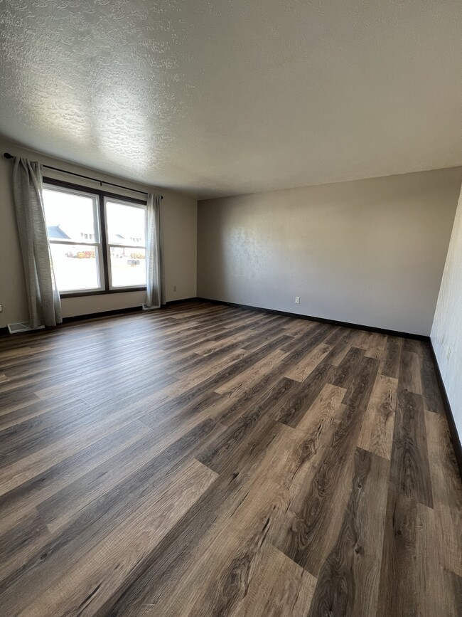 480 N Good Hope Rd, Unit 480 in De Pere, WI - Foto de edificio - Building Photo