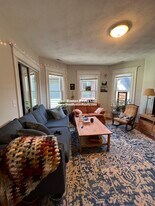 305 Highland Ave, Unit 3 in Somerville, MA - Building Photo