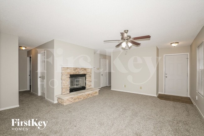 1947 Prairie Sky Ln in Greenwood, IN - Building Photo - Building Photo