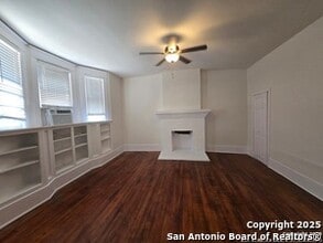 1228 Virginia Blvd in San Antonio, TX - Foto de edificio - Building Photo