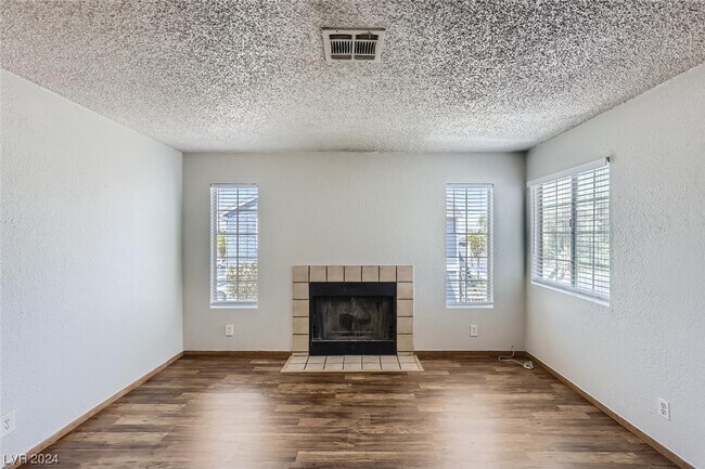 4181 Terrestrial Dr-Unit -220 in Las Vegas, NV - Building Photo - Building Photo