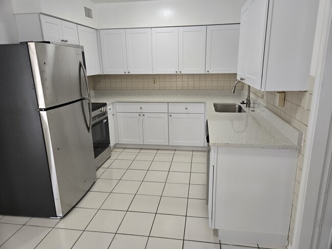 1304 Tuscola St in Clearwater, FL - Building Photo - Building Photo