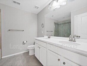 256 Western Sky Cir in Longmont, CO - Building Photo - Building Photo