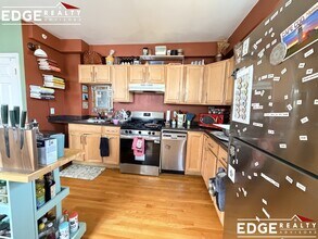 30 Mt Hope St in Boston, MA - Building Photo - Building Photo