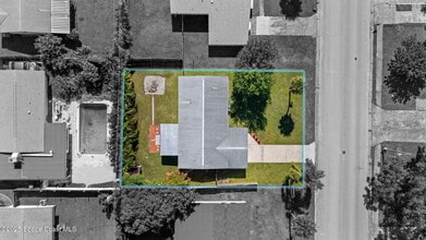 818 Hampton Way in Merritt Island, FL - Building Photo - Building Photo