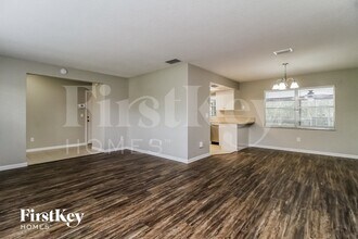 891 Shenandoah Ave in Deltona, FL - Building Photo - Building Photo