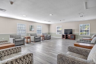 Carlton Arms Of Ocala in Ocala, FL - Building Photo - Building Photo