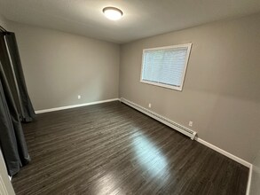 609 Irwin St in Anchorage, AK - Building Photo - Building Photo