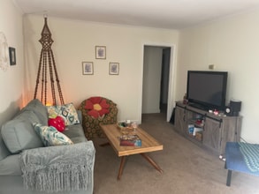 11 Davie Cir in Chapel Hill, NC - Building Photo - Building Photo