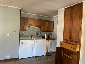 112 Chicago Rd in Oswego, IL - Building Photo - Building Photo