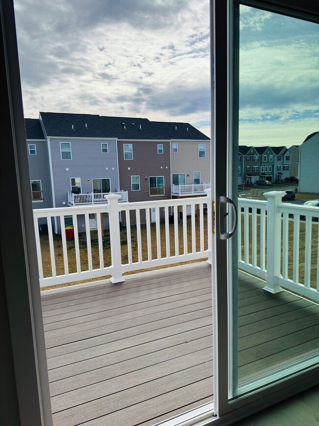 74 Trotting Rd in Inwood, WV - Building Photo - Building Photo