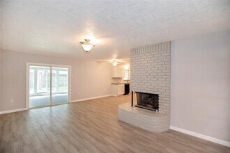 10214 Tolman St in Houston, TX - Building Photo - Building Photo