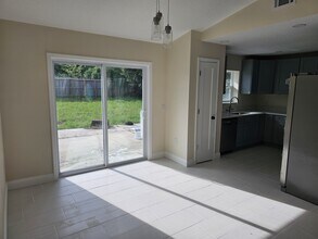 414 Sandpiper Ridge Dr in Orlando, FL - Foto de edificio - Building Photo